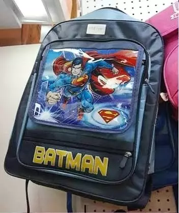 desain absurd tas anak © 2021 berbagai sumber