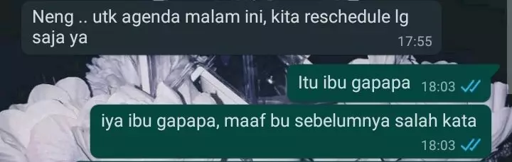 Chat nggak teliti ke dosen © berbagai sumber