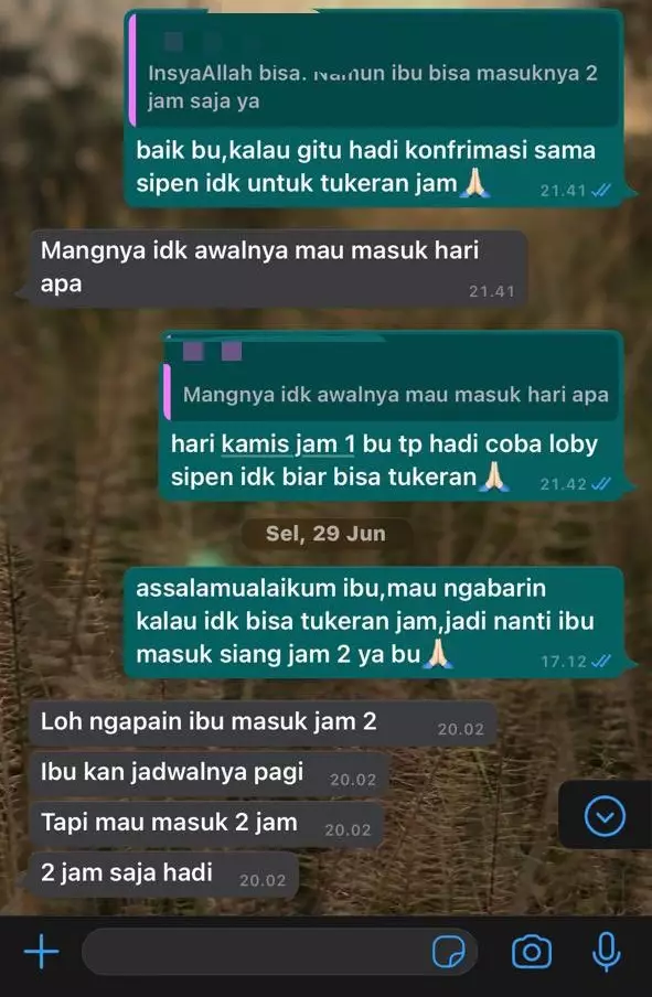 Chat nggak teliti ke dosen © berbagai sumber