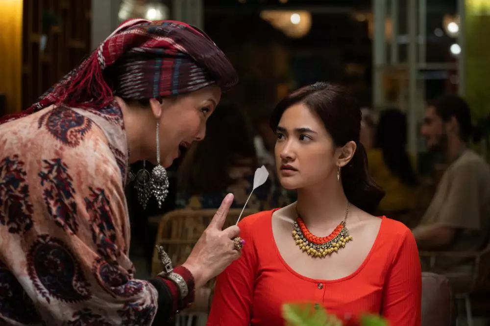 Film Netflix A Perfect Fit © 2021 brilio.net