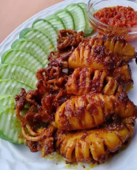 Resep olahan cumi sederhana © 2021 brilio.net