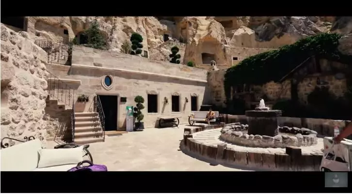 potret hotel tempat menginap nikita mirzani © YouTube potret hotel tempat menginap nikita mirzani © YouTube