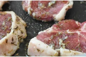 5 Cara mencuci daging kambing agar tidak bau prengus