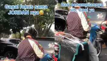 Penampilan kurir super fashionable © TikTok/@baebygrey Penampilan kurir super fashionable © TikTok/@baebygrey