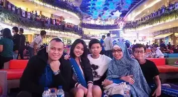 potret Andra Dewa 19 dan putri sulungnya © Instagram/@andra_photo