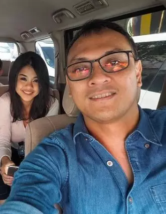 potret Andra Dewa 19 dan putri sulungnya © Instagram/@andra_photo