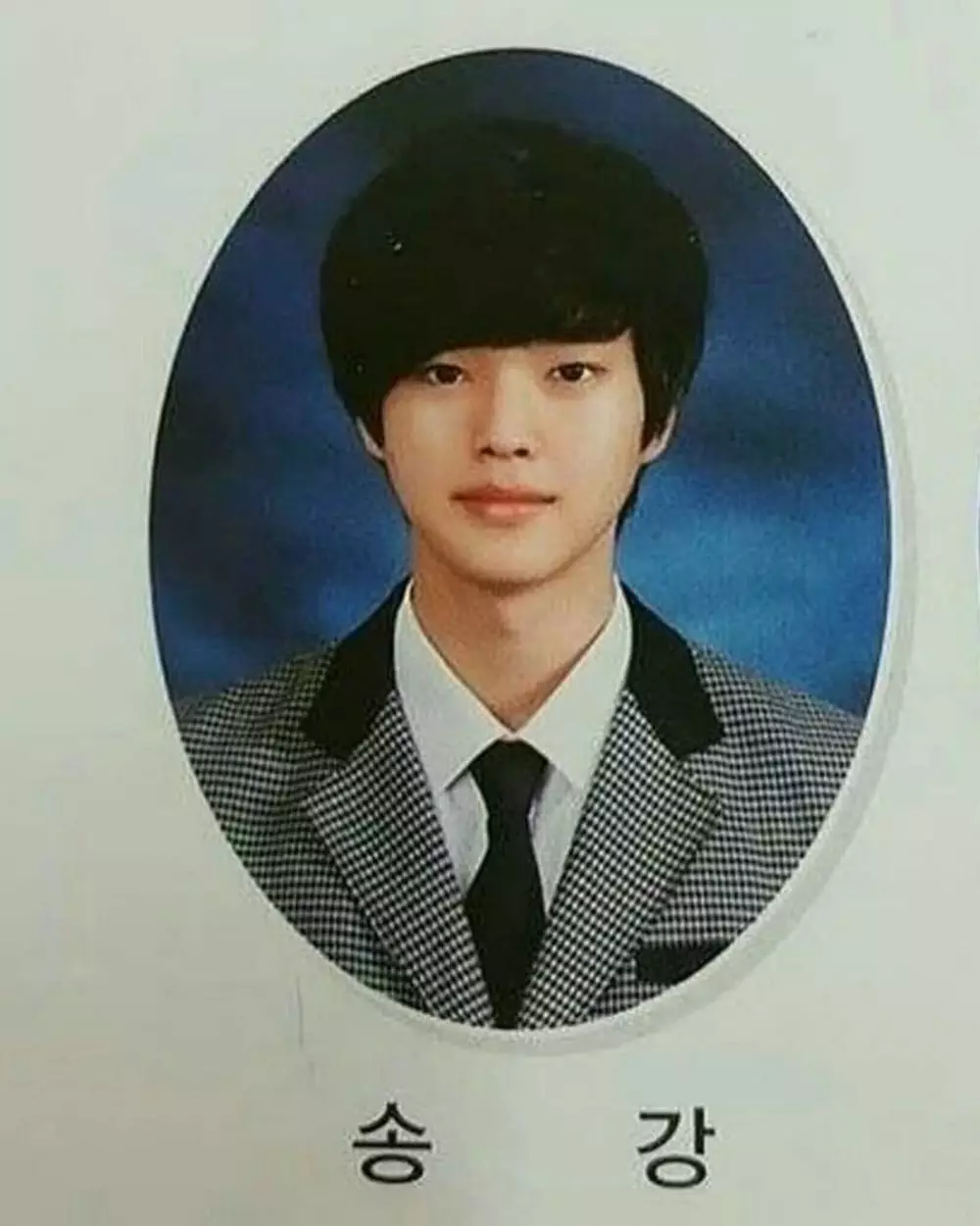 Transformasi Song Kang © 2021 brilio.net Transformasi Song Kang © 2021 brilio.net