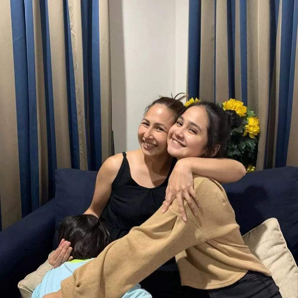 Potret kedekatan Syifa Hadju dan Deswita Maharani Instagram/@deswitamaharani80 Potret kedekatan Syifa Hadju dan Deswita Maharani Instagram/@deswitamaharani80