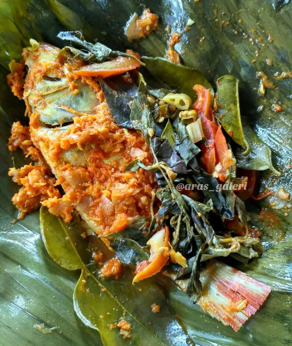 ikan nila bumbu pedas © berbagai sumber
