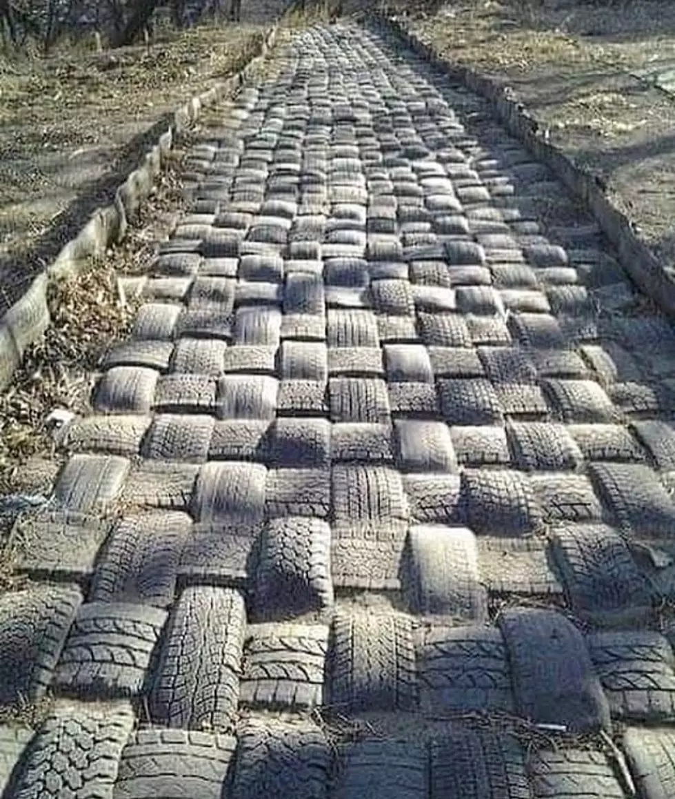 momen lucu perbaikan jalan © 2021 instagram.com