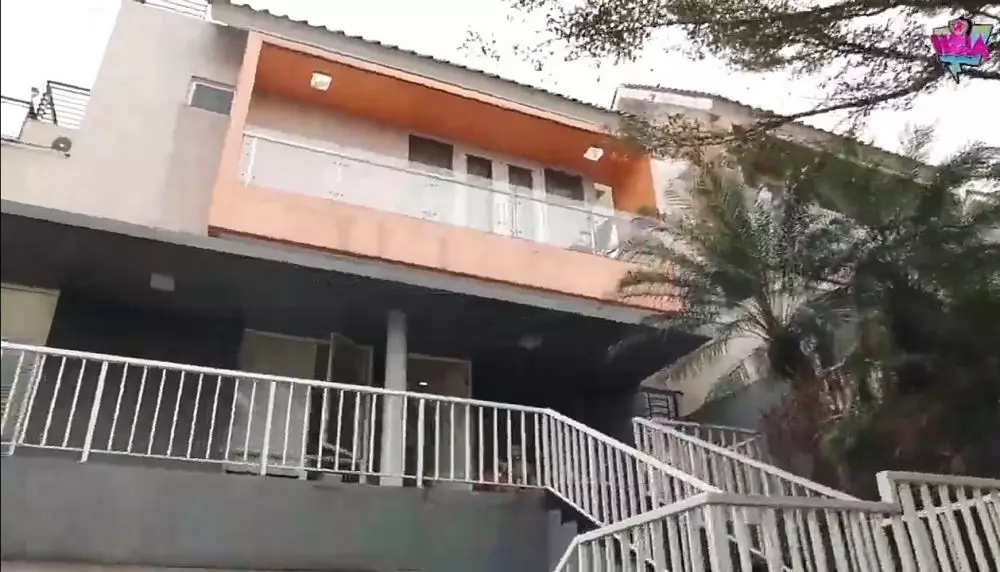 potret rumah Panji Zoni adik Ammar Zoni © 2021 brilio.net YouTube