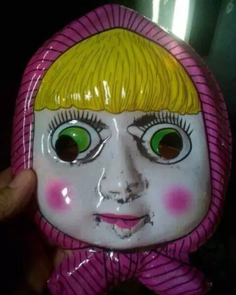 kesalahan di mainan anak absurd © 2021 1cak.com