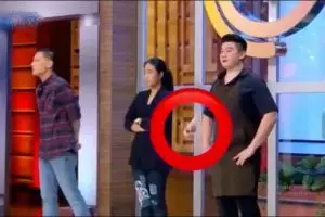 Viral penampakan tangan di MasterChef, begini respons Arnold Poernomo