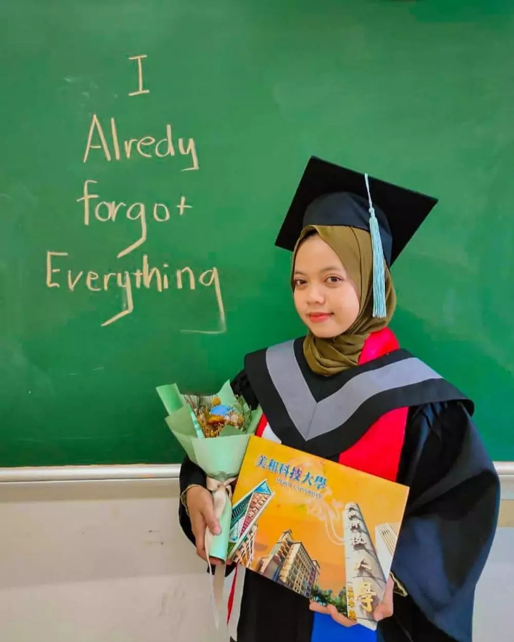 Dian Nursiati lulusan Taiwan © Instagram