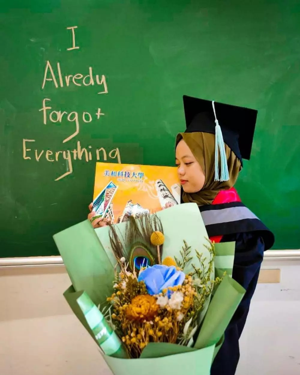 Dian Nursiati lulusan Taiwan © Instagram