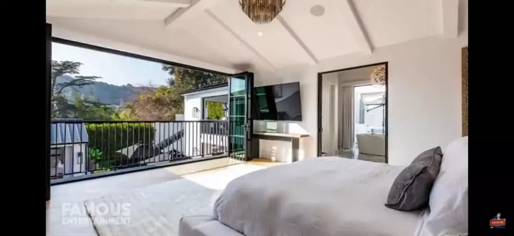 Potret penampakan rumah Rihanna © 2021 brilio.net