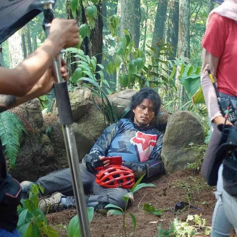 Fakta film trilogi l, Will l, dan Survive © 2021 brilio.net Fakta film trilogi l, Will l, dan Survive © 2021 brilio.net