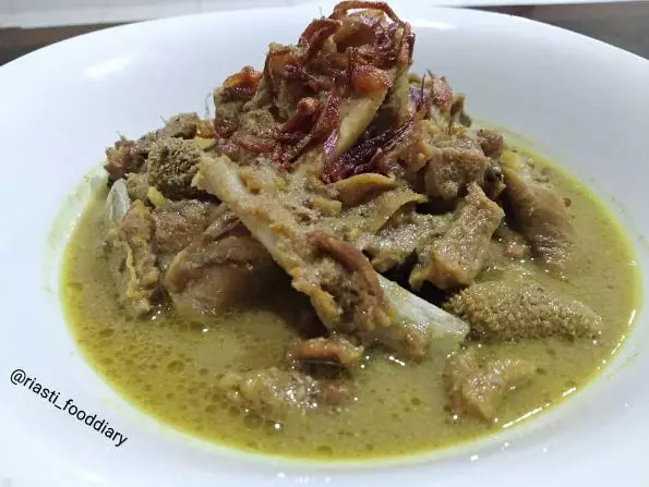 Resep gulai kambing © berbagai sumber Resep gulai kambing © berbagai sumber
