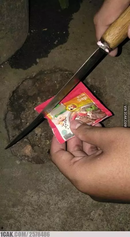 Kurban ala anak kos © 1cak.com Kurban ala anak kos © 1cak.com