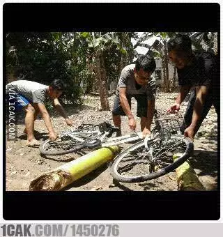 Kurban ala anak kos © 1cak.com Kurban ala anak kos © 1cak.com