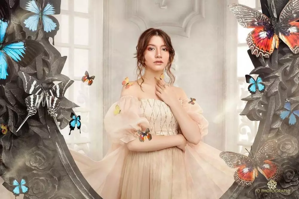 Potret Cassandra Lee bertema putri © Instagram/@cassandralee