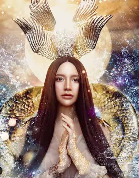 Potret Cassandra Lee bertema putri © Instagram/@cassandralee