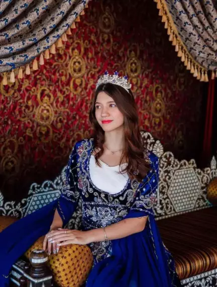 Potret Cassandra Lee bertema putri © Instagram/@cassandralee