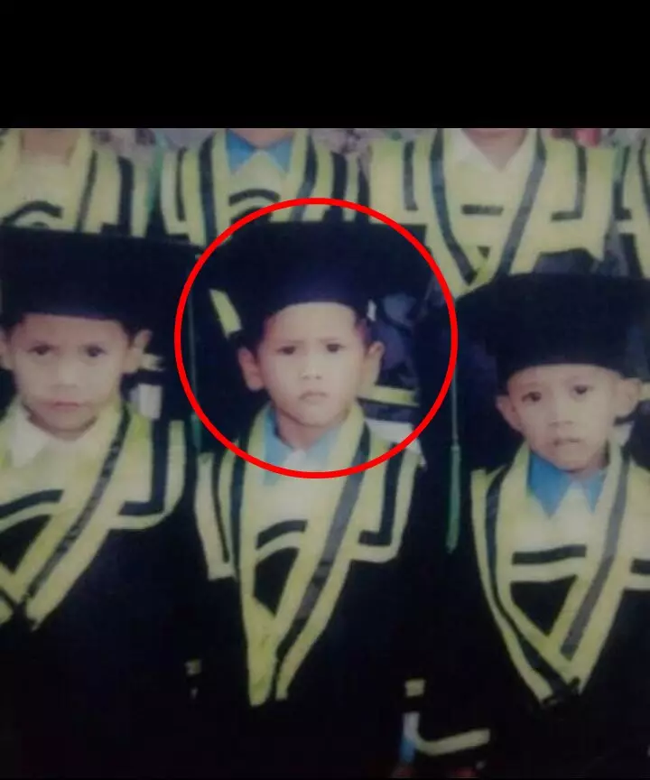 masa kecil seleb wisuda tk © berbagai sumber