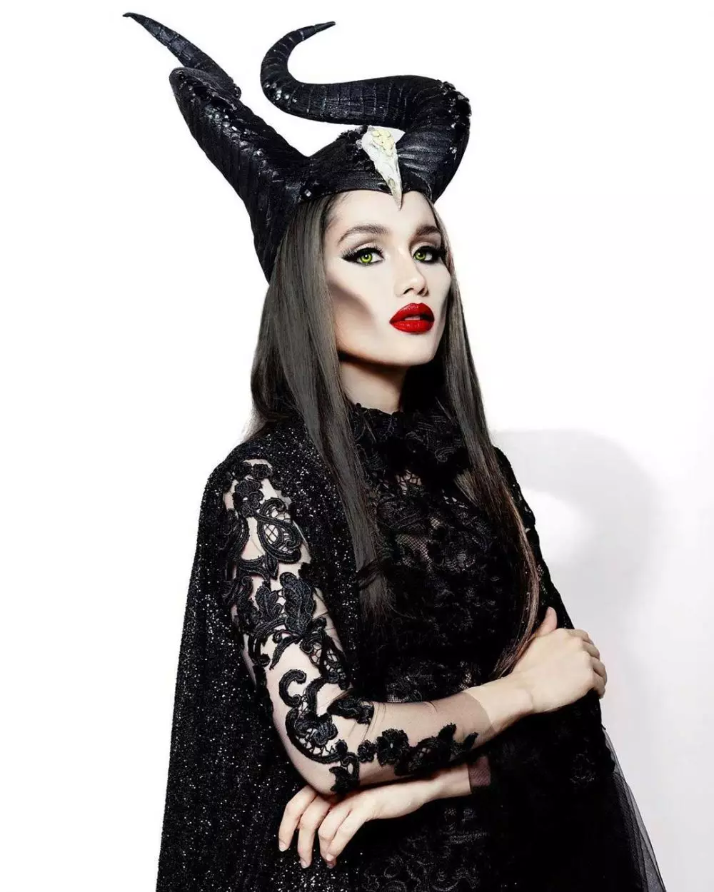 Cinta Laura cosplay berbagai tema © 2021 brilio.net