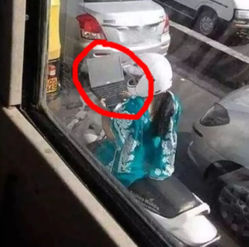 orang terlalu sibuk © 2021 berbagai sumber