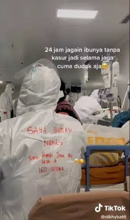 anak ini rela seharian pakai APD meski sudah sembuh © TikTok/@nikhybatti
