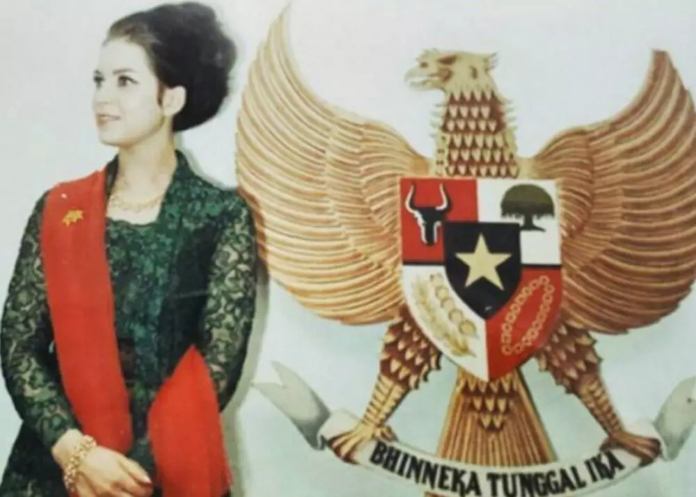 masa muda ibu pesinetron blasteran © Instagram