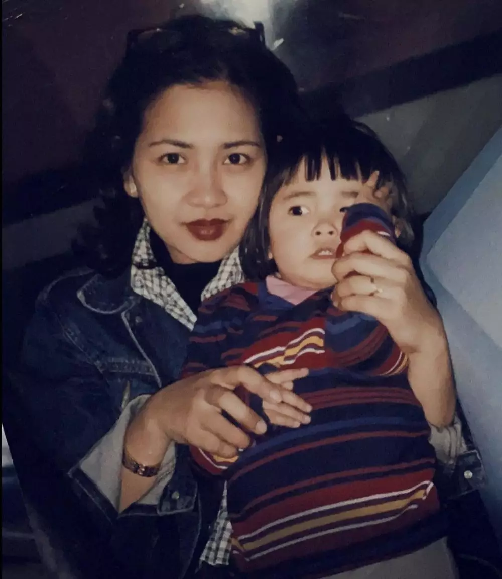 Potret masa kecil Nadya Arina © 2021 brilio.net Potret masa kecil Nadya Arina © 2021 brilio.net