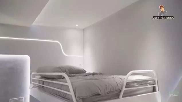 potret kamar jeffry reksa usai renovasi © YouTube