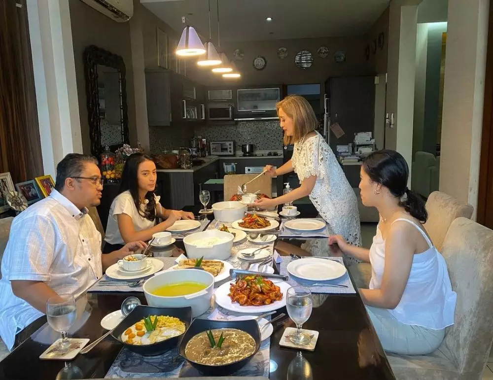 13 potret rumah Dede Yusuf © Instagram 13 potret rumah Dede Yusuf © Instagram