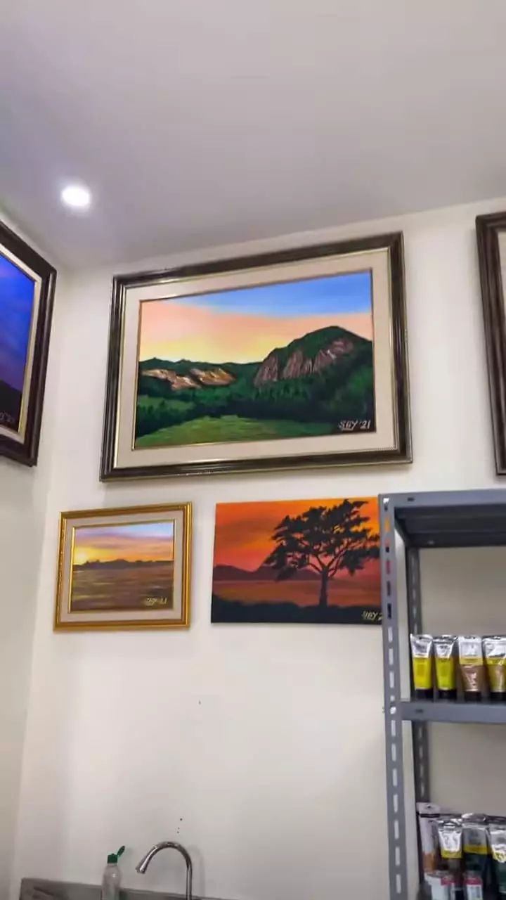 penampakan studio lukis sby © instagram