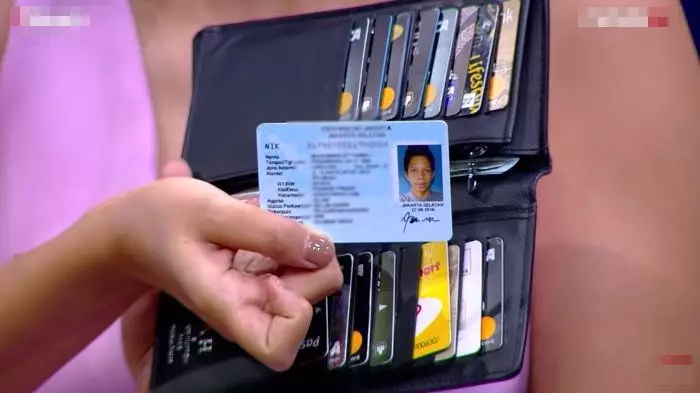 potret pas foto ktp seleb cowok © berbagai sumber