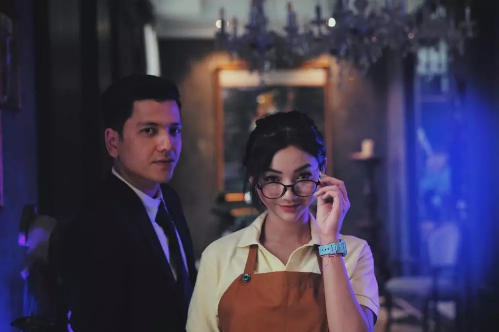 Glenca Chysara dan Rendi Jhon jadi model video klip © 2021 brilio.net