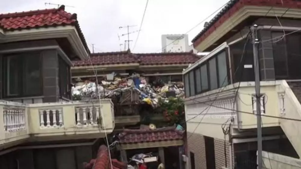 rongsokan sebagai warisan © odditycentral.com