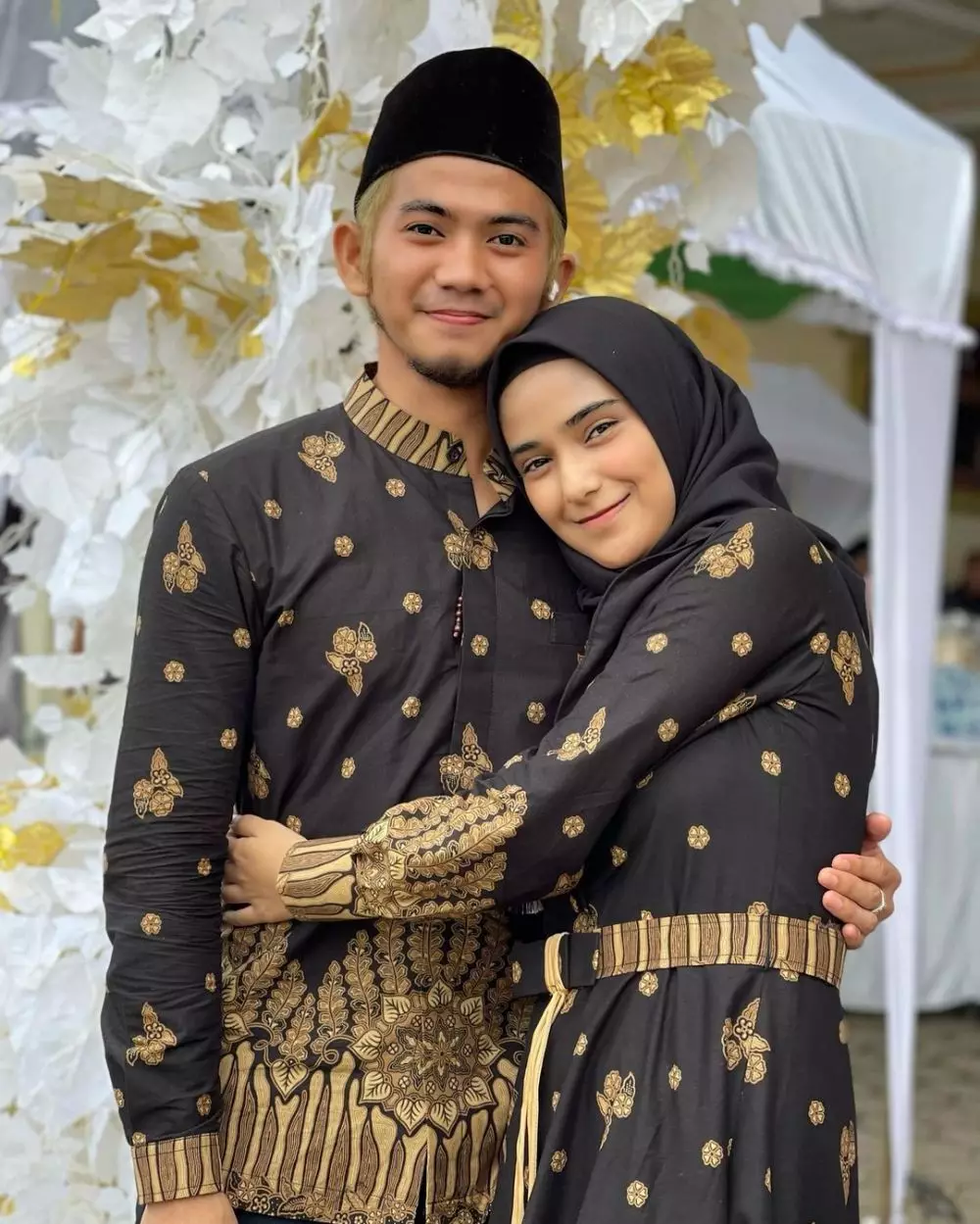 Rizky DA dan Nadya ke kondangan © 2021 berbagai sumber