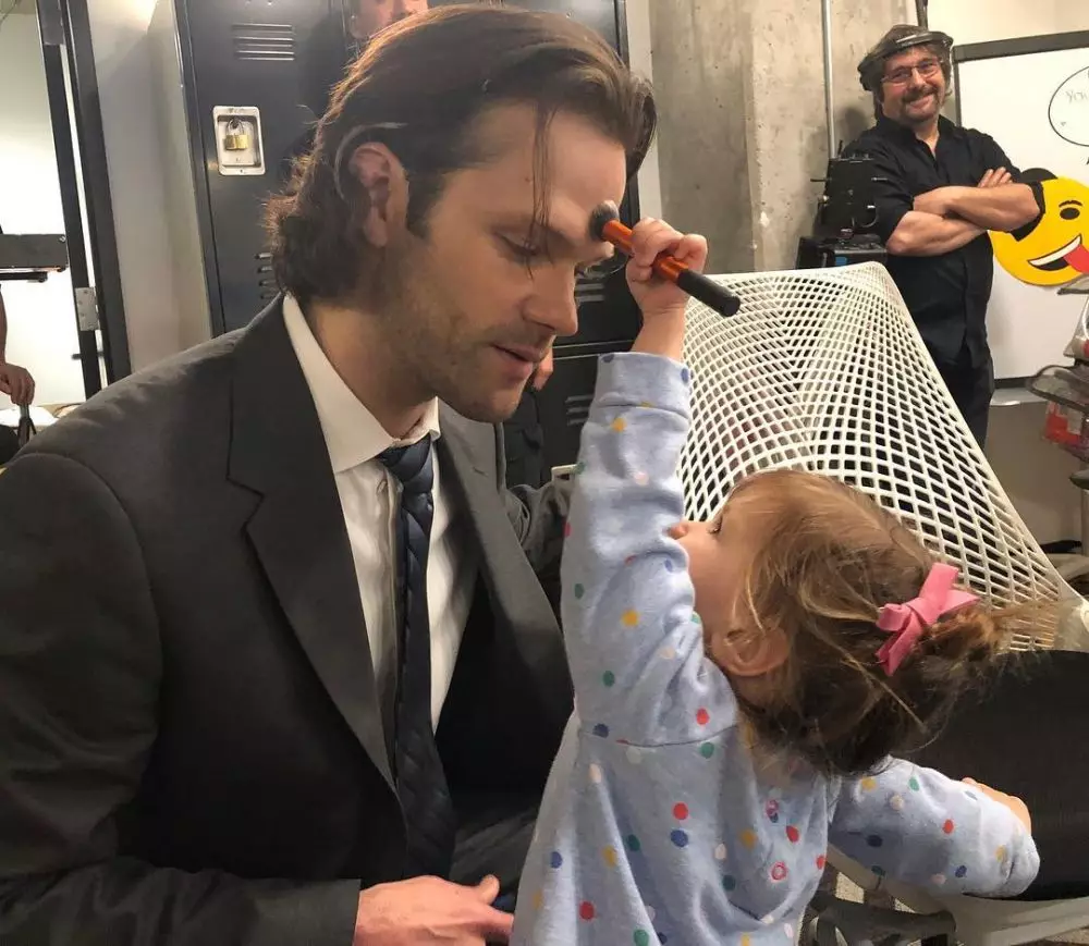 aktor Hollywood momong anak © berbagai sumber