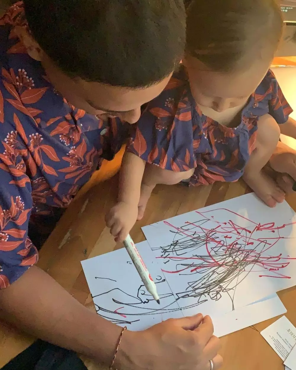 Cara Raisa Andriana ciptakan suasana menyenangkan di rumah © 2021 brilio.net Cara Raisa Andriana ciptakan suasana menyenangkan di rumah © 2021 brilio.net