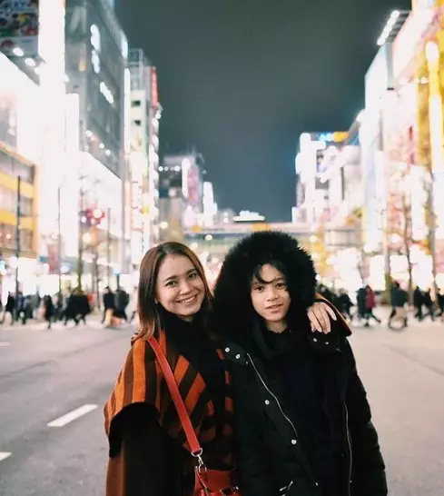 Potret kebersamaan Rossa dan putranya © Instagram/@itsrossa910 Potret kebersamaan Rossa dan putranya © Instagram/@itsrossa910