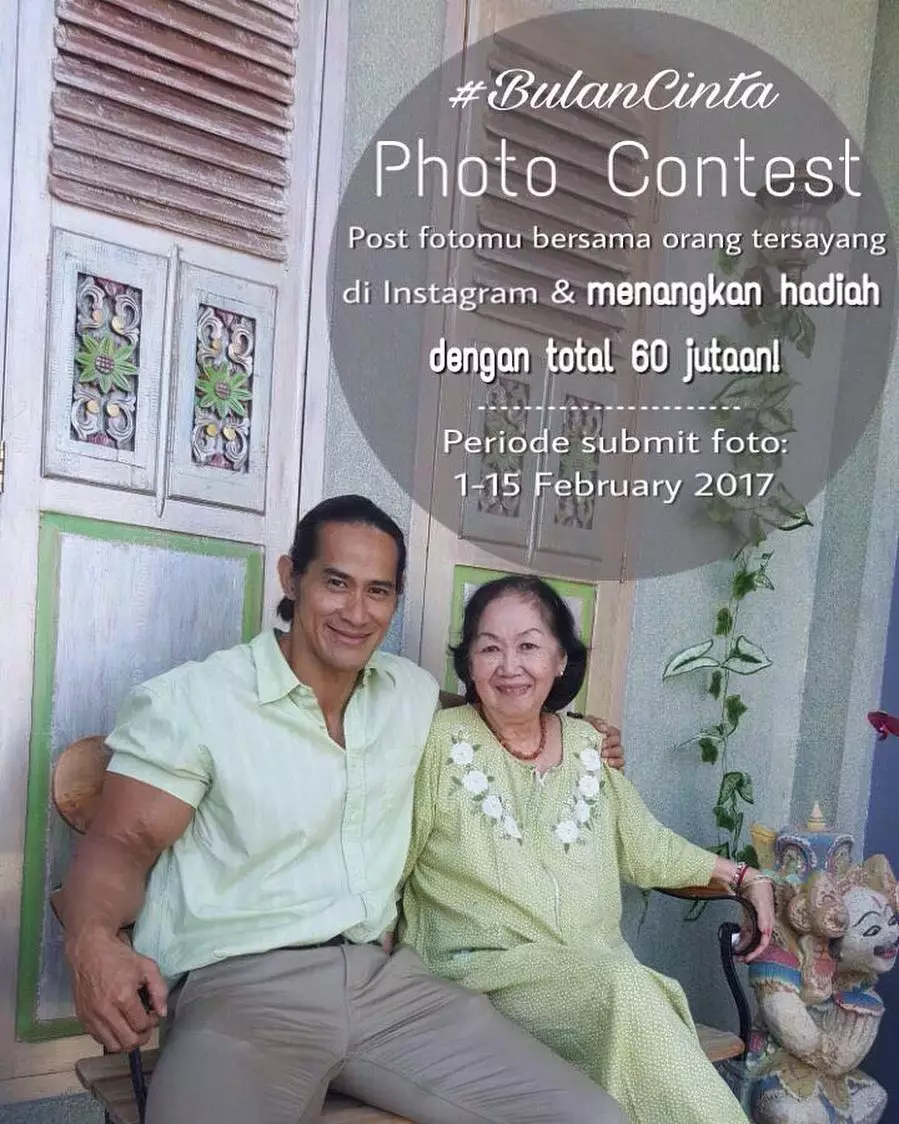 Momen kenangan Ade Rai bareng ibunya © 2021 brilio.net Momen kenangan Ade Rai bareng ibunya © 2021 brilio.net