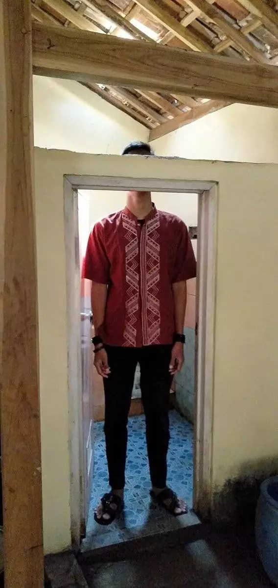 potret ngenes orang tinggi © 2021 berbagai sumber