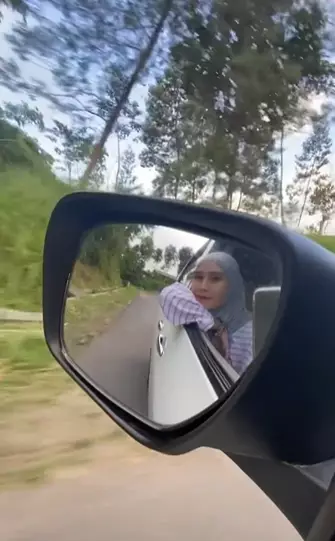 Zaskia Adya Mecca di alam terbuka © 2021 brilio.net