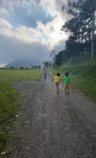 Zaskia Adya Mecca di alam terbuka © 2021 brilio.net