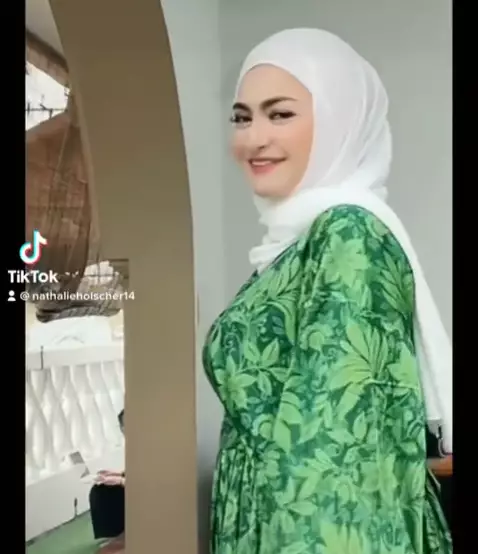 Nathalie Holscher selama masa kehamilan © 2021 brilio.net