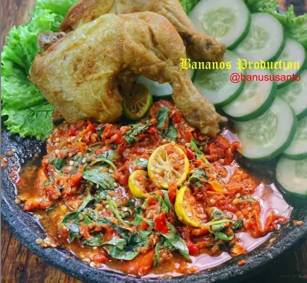 Resep makanan dengan sambal kemangi © 2021 brilio.net Resep makanan dengan sambal kemangi © 2021 brilio.net