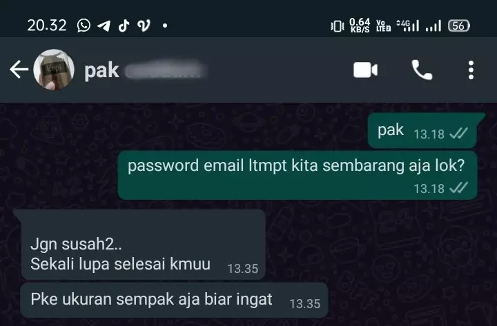 Chat lucu antara siswa dan guru © Twitter